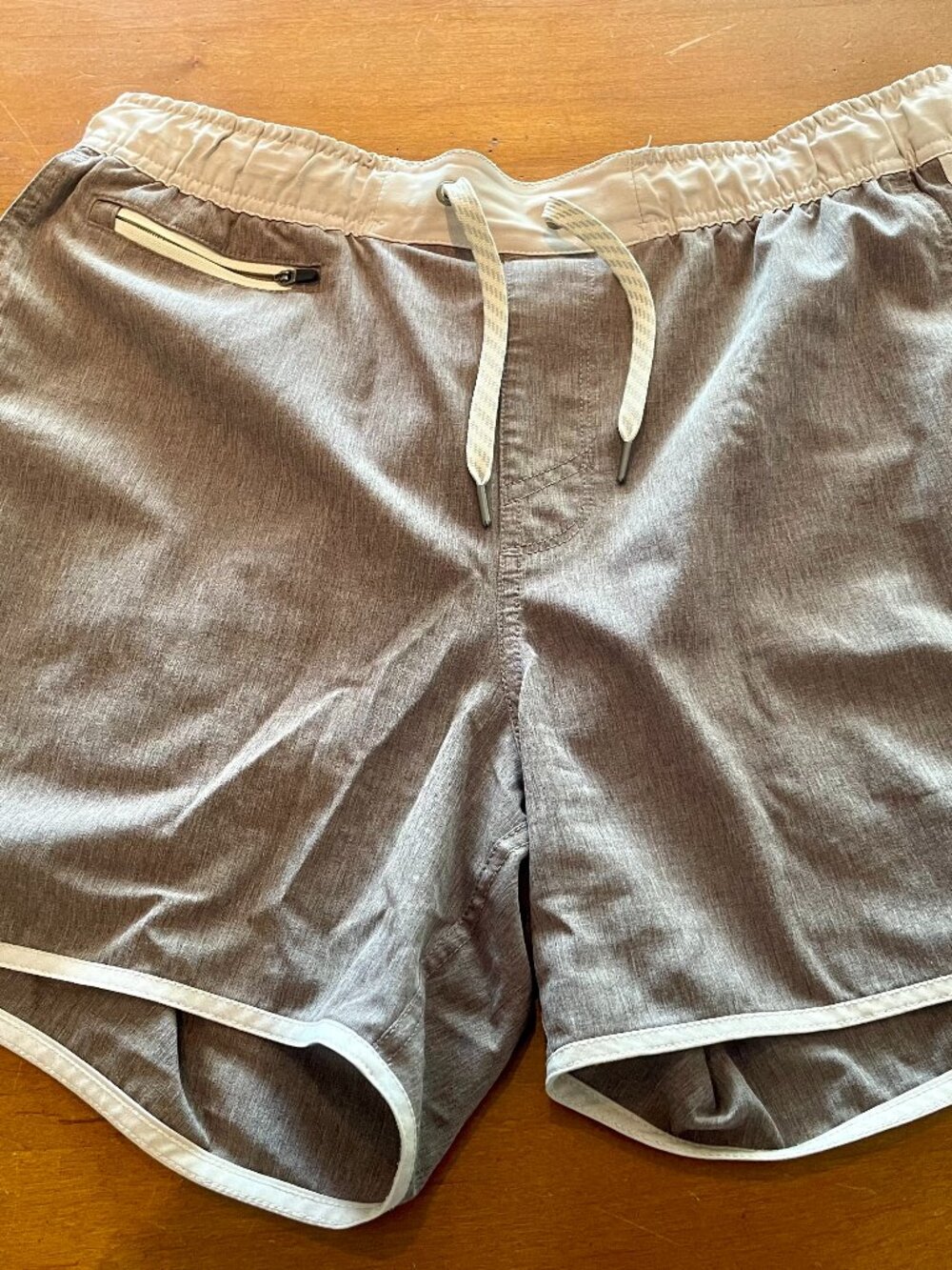Vuori Banks Short Unlined 5" - L